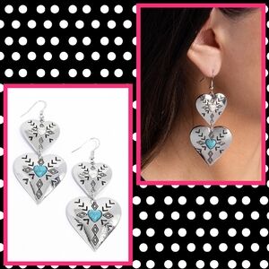 2/$10 Paparazzi Rustic Repetition - Multi Earrings